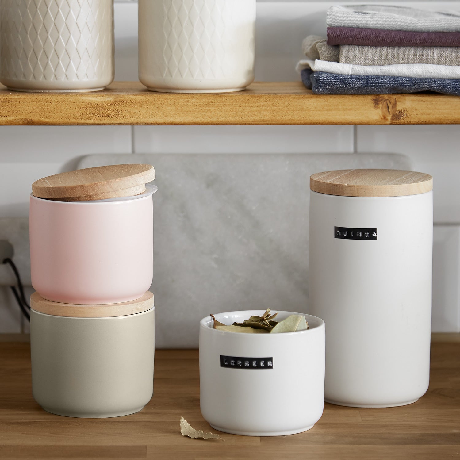 Keramik Vorratsdosen mit Holzdeckel Sweet Scandi - Rosa (10x9cm) Springlane