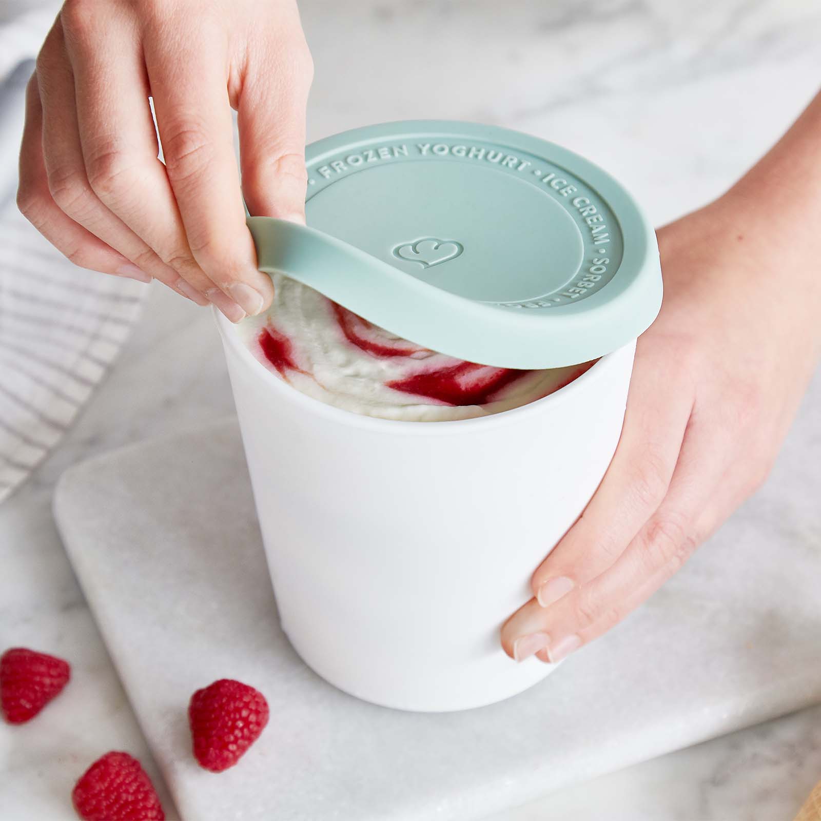2er-Set Eisbehälter für Speiseeis 1 L, BPA-frei - Mint/Weiß Springlane